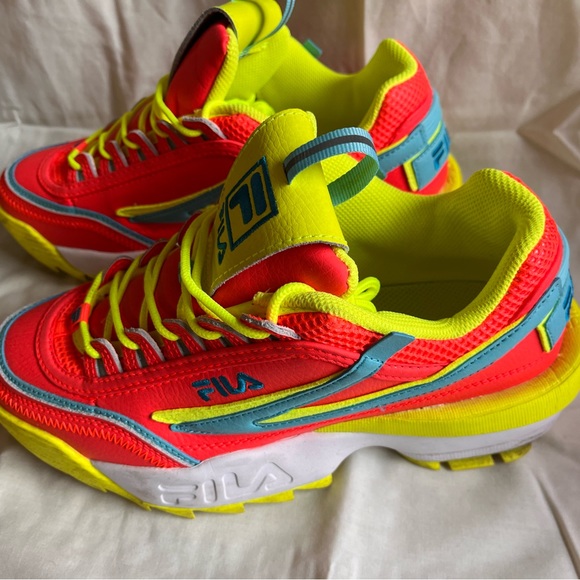 FILA Disruptor II Exp Mixed Media in Fiery Coral - Picture 6 of 9